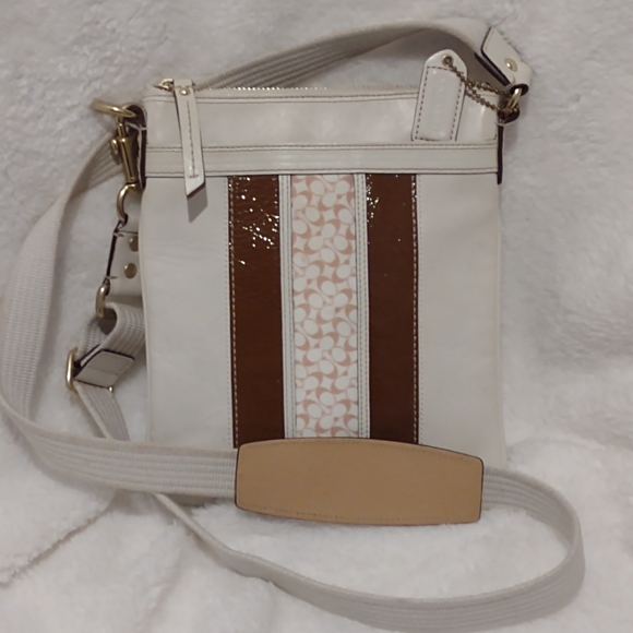 Coach Classic Crossbody bag Cream Brown OS - Picture 2 of 11